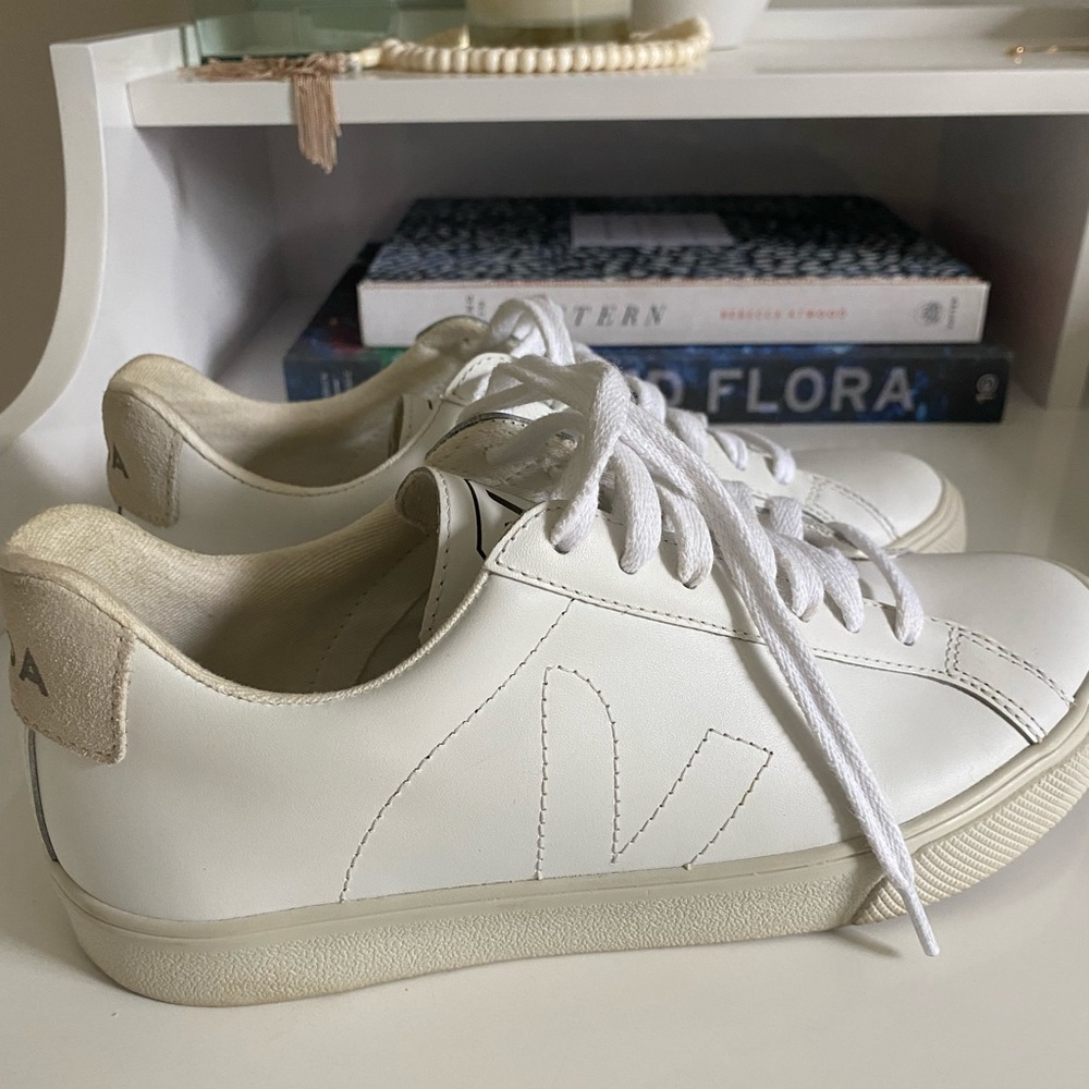 Veja Esplar Sneakers